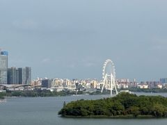 -苏州金鸡湖中茵皇冠假日酒店