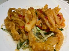 -小鱼小牛(世欧广场店)