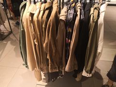 -ZARA(万达广场二七店)