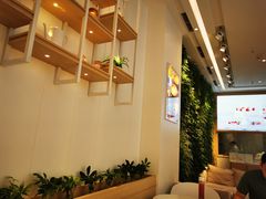 -奈雪的茶(亨特国际广场店)