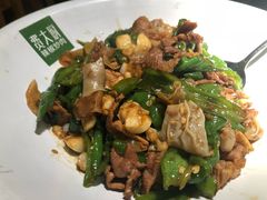 -费大厨辣椒炒肉(万家丽一店)