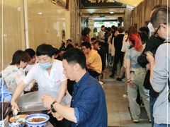 等位区-沪西老弄堂面馆(定西路店)