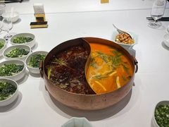 -漾亚·雍雅合鲜(桐梓林店)