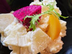 -穹六人间 people 6(岳阳路店)