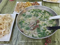-八百里牛肉汤(盖饭·锅贴·万象城店)