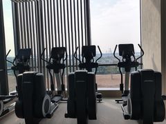 -YCHL FIT健身(前海周大福店)