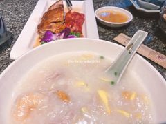 荔湾艇仔粥-老广酒楼(樱花店)