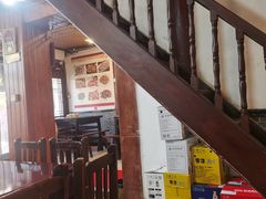 -华光驿站私房菜·黑金冠