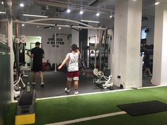 -汗水空间私教健身连锁(SM广场店)