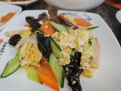 -九妹农家大铁锅东北菜(江湾店)