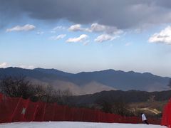 -鳌山滑雪度假区