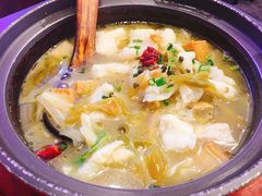 -周鱼小馆石锅酸菜鱼(活力汇店)