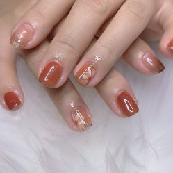 -ZX·美睫设计师汇聚店