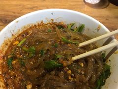 -万记麻辣烫国展总店
