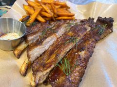 -LESCEDARS Brasserie Bistro香柏树