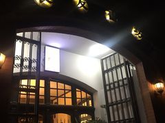 -良友书坊(安徽路店)