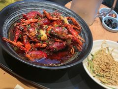 -肥肥虾庄·金牌油焖大虾(汉口城市广场店)