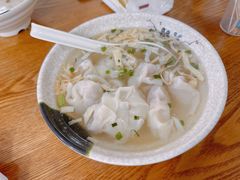 小馄饨-黄阿姨锅贴大王(万航渡路店)