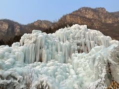 -大平台龙居瀑布旅游区