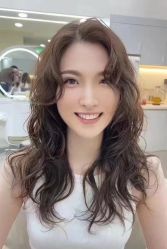 -十六番发型师事务所