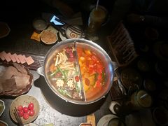 -湊湊火锅·茶憩(新中关购物中心店)
