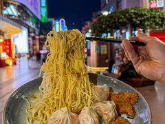 -馋三尺蟹粉小笼(人民广场店)