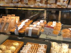 -御蝶坊生日蛋糕KNAC(新村店)