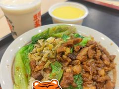 大王香菇卤肉饭-永和大王(浦东南路店)