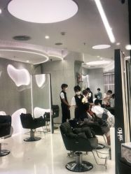-UnHair Salon
