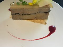 黑菌层鹅肝派配梨啫喱-AZUL by FUEL蓝色·法式酒馆(琶醍店)