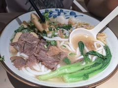 -鑫花溪牛肉米粉(凤凰街创始总店)