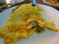 -J Daeng Seafood