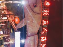 -三亚火车头万人海鲜广场