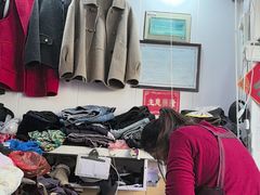 -小赵服装加工部(北中路328弄小区店)