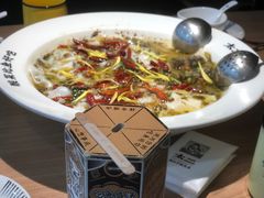 -太二酸菜鱼(天鹅湖万达店)