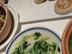 -八府香鸭·啫啫煲(华山路店)