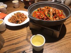 -爱碗亭·鲜炒湖南菜(壹城中心店)