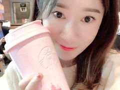 -星巴克臻选(济南万达店)