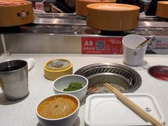 -龍歌自助小火锅(市北CBD万达店)