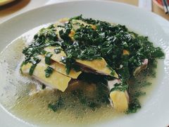 -渝信川菜 · 川味家常菜(财富购物中心店)