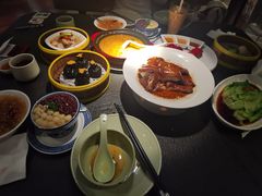-蝴蝶里·粤菜·点心(滨江龙湖店)