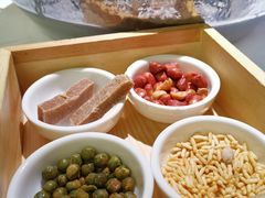 餐前小菜-左庭右院鲜牛肉火锅(新梅广场店)