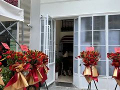 -Line 咖啡(石厦花园店)