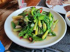 高黎贡山竹叶菜-三锅莊·牦牛肉火锅·香格里拉特色藏餐宴请餐厅(昆明创始店)