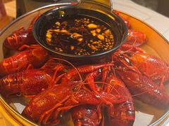 -巴厘龙虾·榜首油焖大虾(音乐学院·沿江酒馆店)