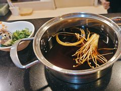 -呷哺呷哺(世贸.工三店)