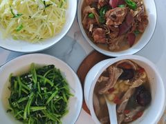 -悦芽照护月嫂+育儿嫂(杭州店)