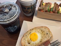 -星巴克(深圳龙华和平里店)