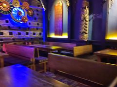 -Helens海伦司小酒馆(上海东明广场店)