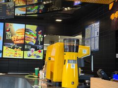 -麦当劳(北苑秋实路店)